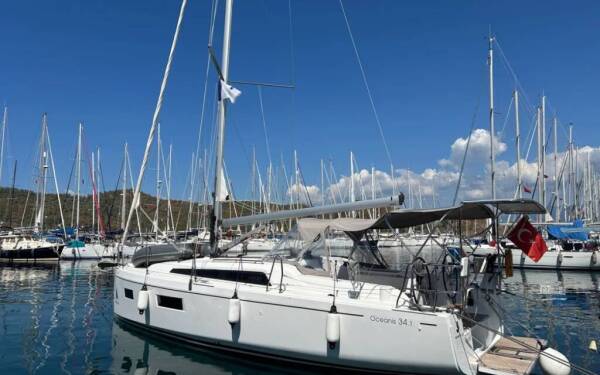 Oceanis 34.1 Sail Lynx Fethiye, Ece Saray Marina Resort