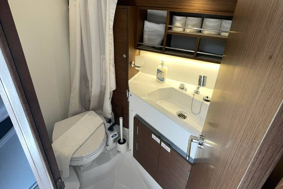 Sailing yacht Oceanis 34.1 ORIONIS