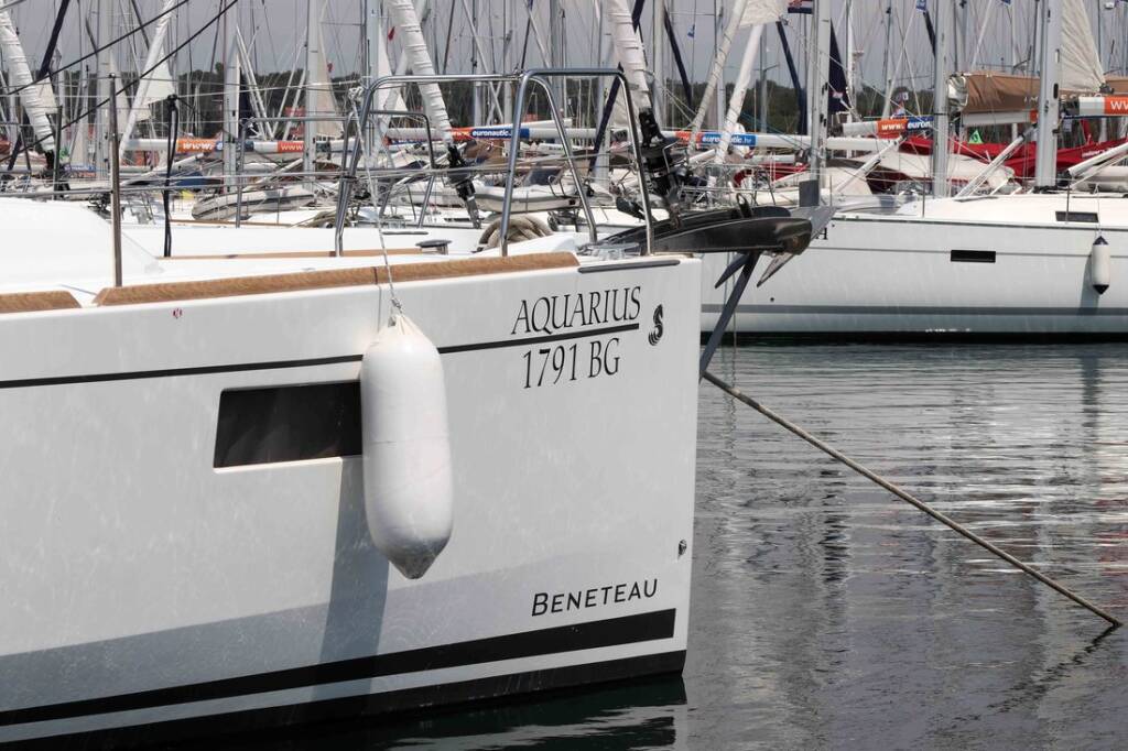 Sailing yacht Oceanis 35.1 Aquarius