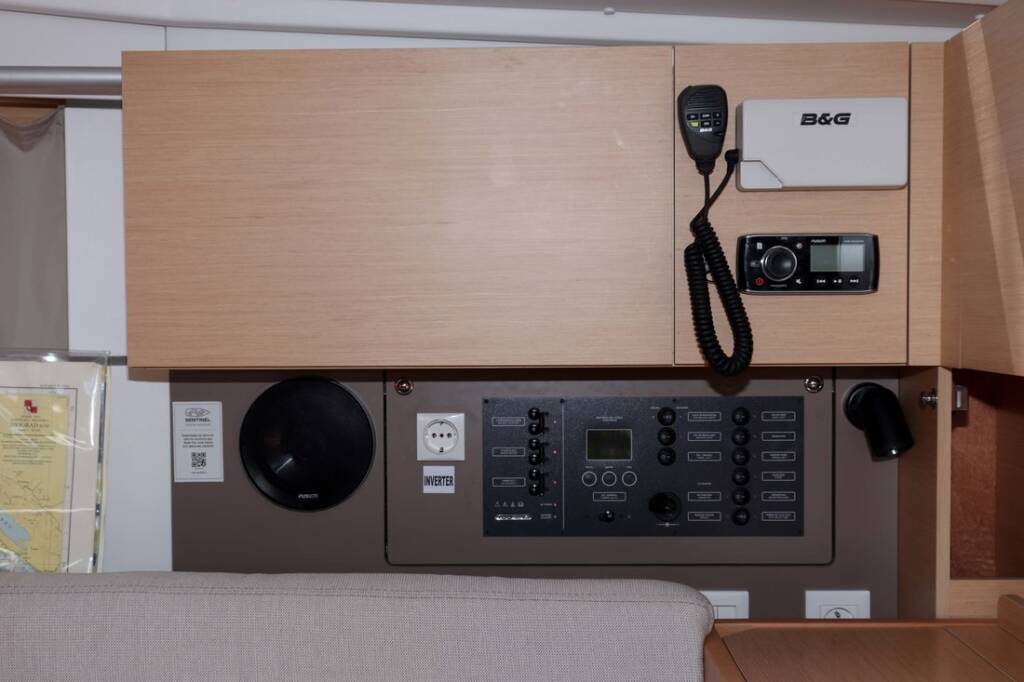 Sailing yacht Oceanis 35.1 Aquarius