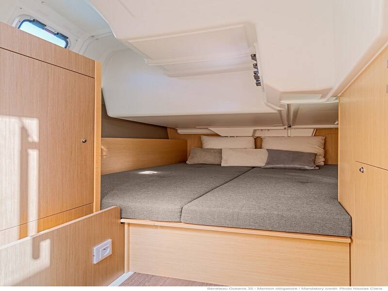 Segelyachten Oceanis 35.1 Maya Bay 2