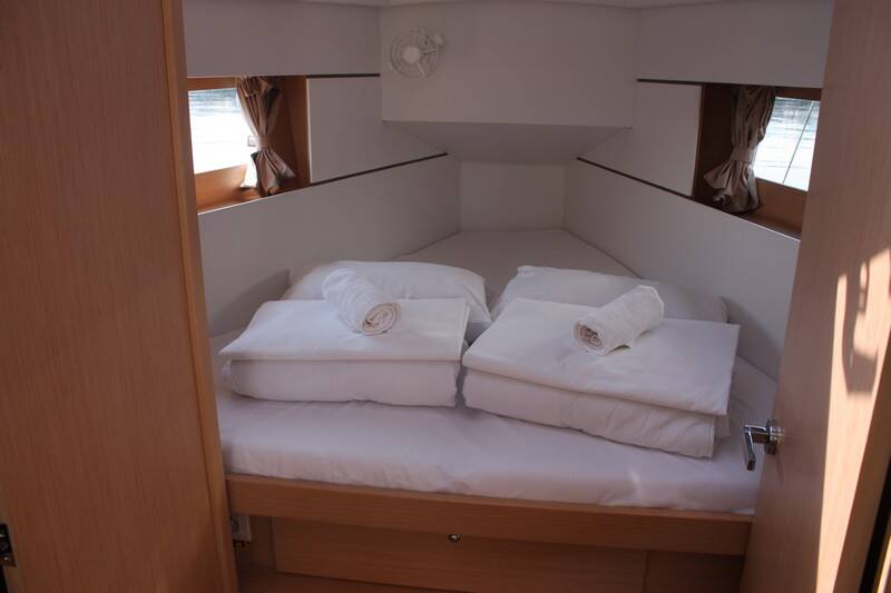 Sailing yacht Oceanis 35.1 Maya Bay 2