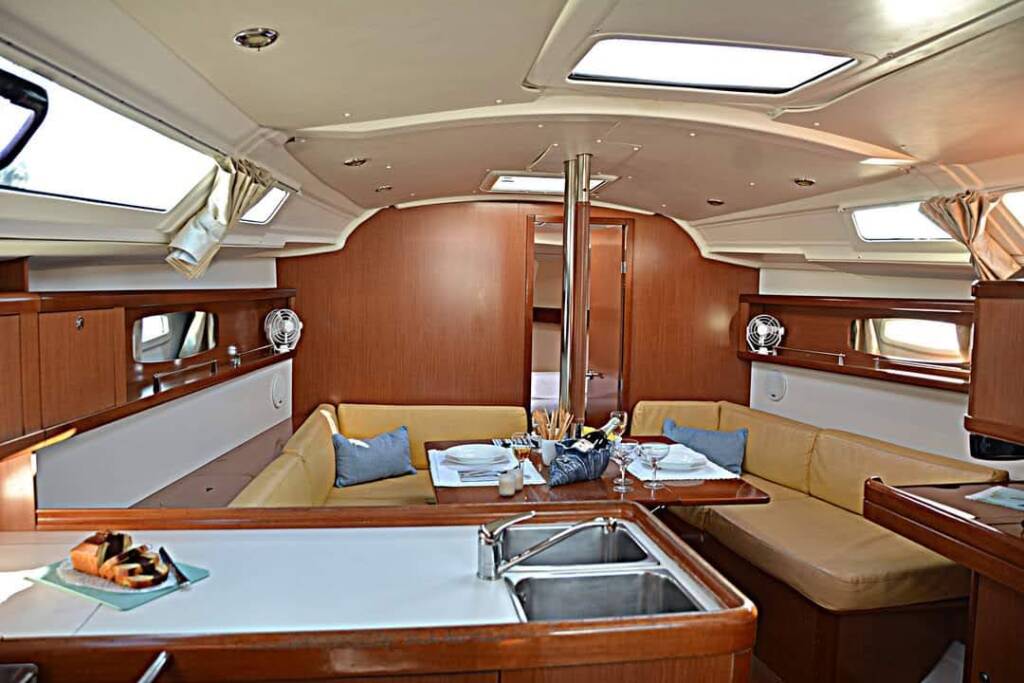 Segelyachten Oceanis 37 Mary