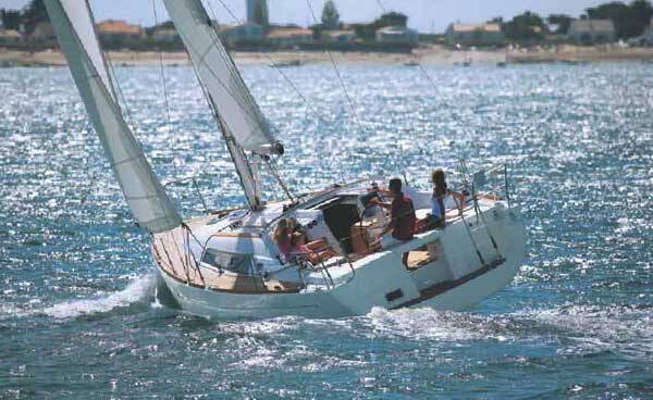Segelyachten Oceanis 37 Julie