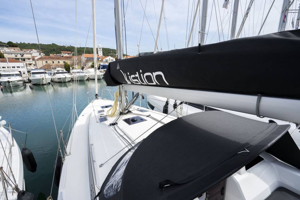 Segelyachten Oceanis 37.1 First Dream