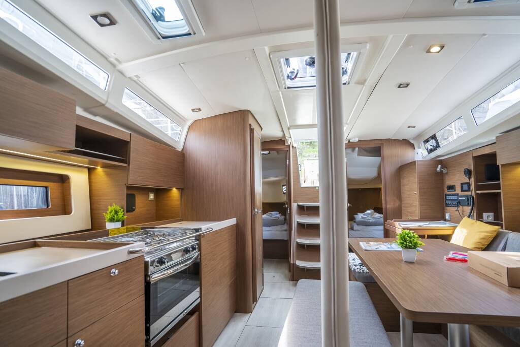 Segelyachten Oceanis 37.1 First Dream