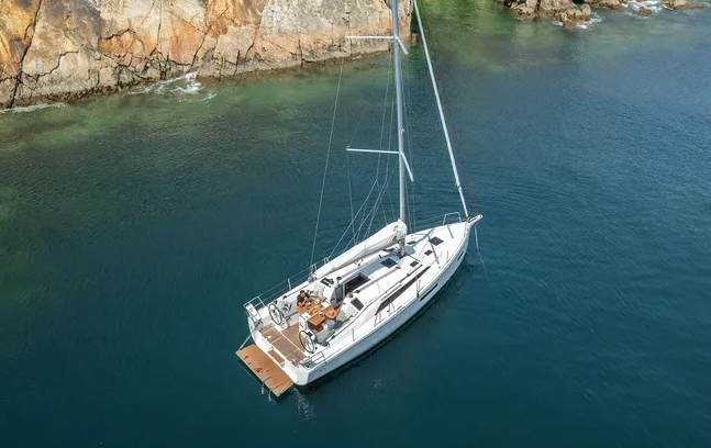 Segelyachten Oceanis 37.1 Mercator