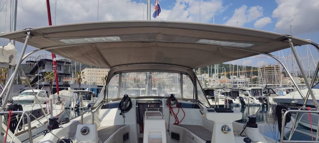 Segelyacht Oceanis 37.1 Breeze