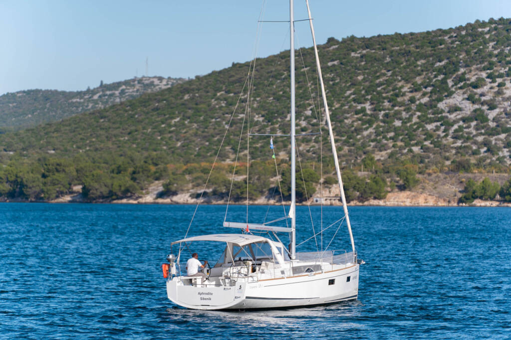 Segelyachten Oceanis 38 Aphrodite 