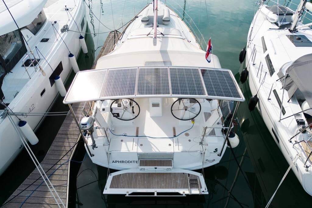 Segelyachten Oceanis 38 Aphrodite 