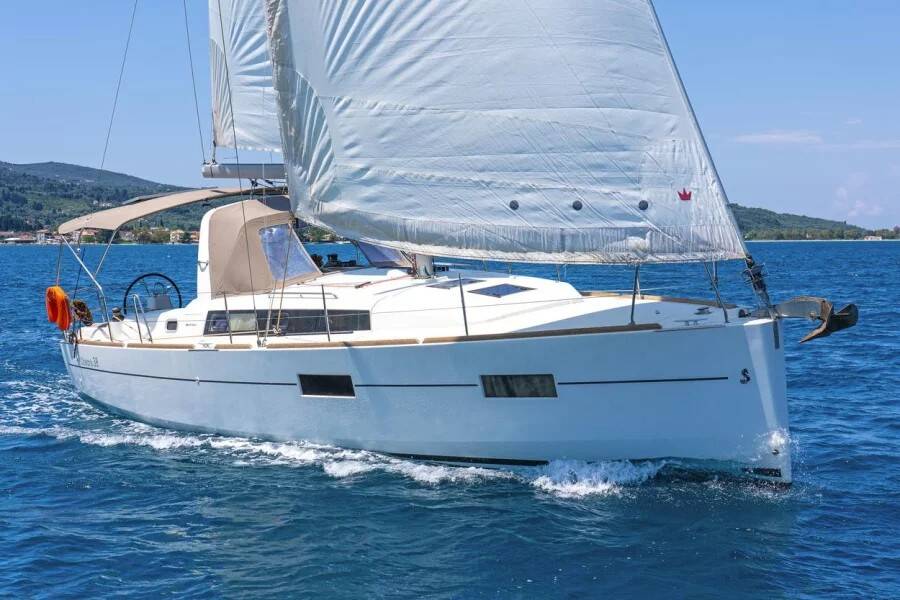 Segelyachten Oceanis 38 Epicteto