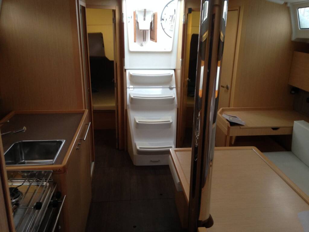 Sailing yacht Oceanis 38 Kos 38.1