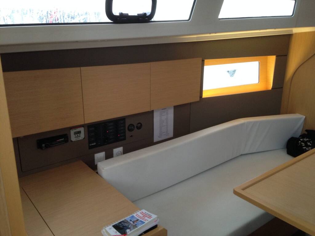 Sailing yacht Oceanis 38 Kos 38.1