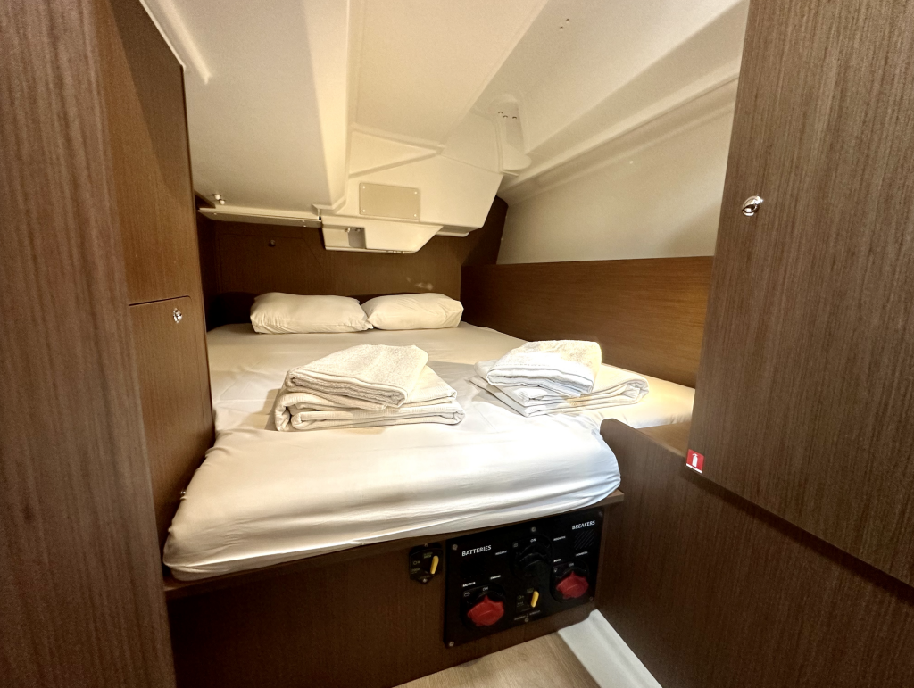 Segelyachten Oceanis 38.1 Sail Pride