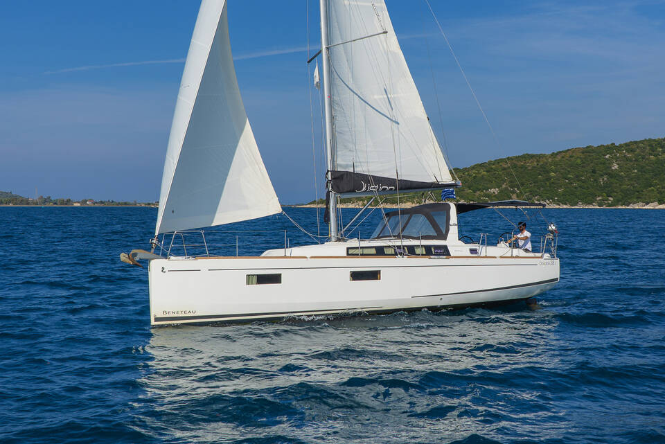 Segelyachten Oceanis 38.1 Philyra