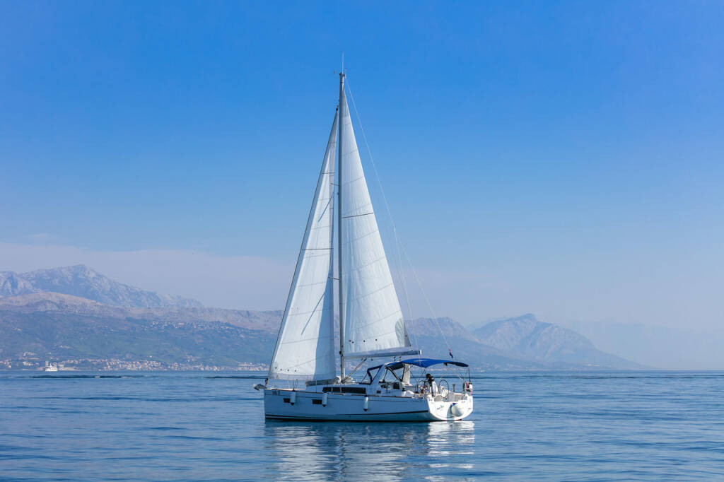 Sailing yacht Oceanis 38.1 Anima Maris I