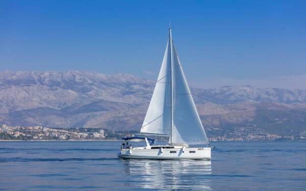 Oceanis 38.1 Anima Maris II ACI Marina Split