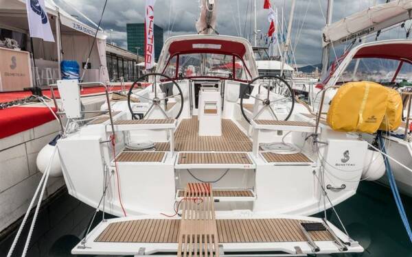 Oceanis 38.1 Majano ACI Marina Split
