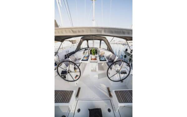 Oceanis 38.1 Rania Athens, Alimos marina