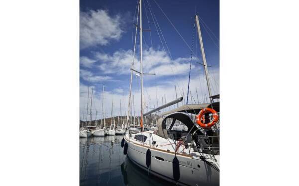 Oceanis 40 Violet Fethiye, Ece Saray Marina Resort