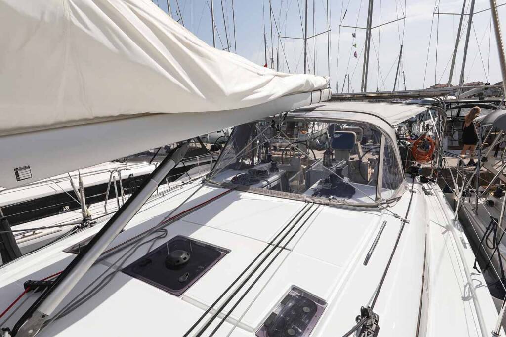 Segelyachten Oceanis 40.1 ELECTRIC Moritz