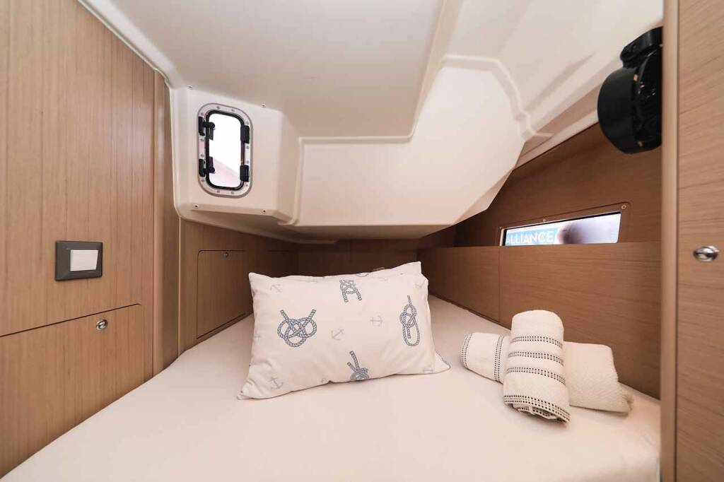 Segelyachten Oceanis 40.1 ELECTRIC Moritz