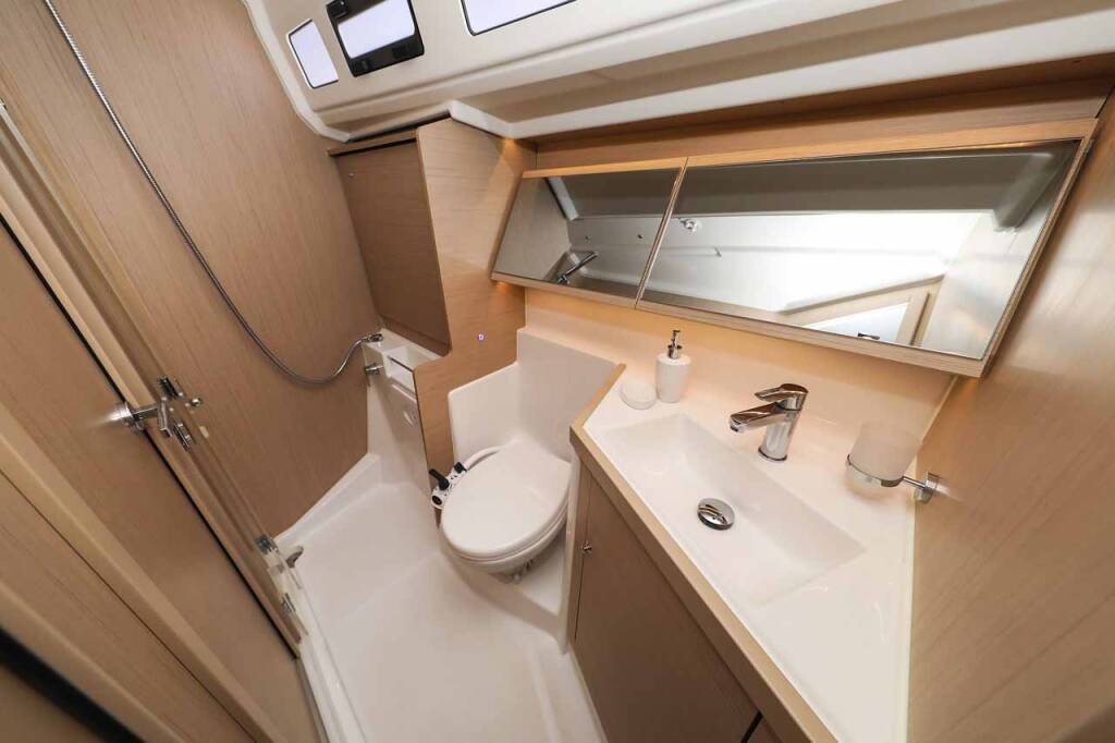 Segelyachten Oceanis 40.1 ELECTRIC Moritz