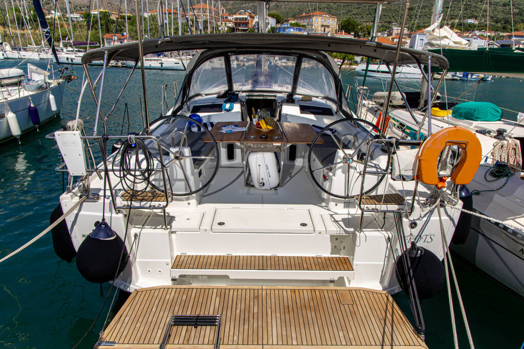 Sailing yacht Oceanis 40.1 Fots