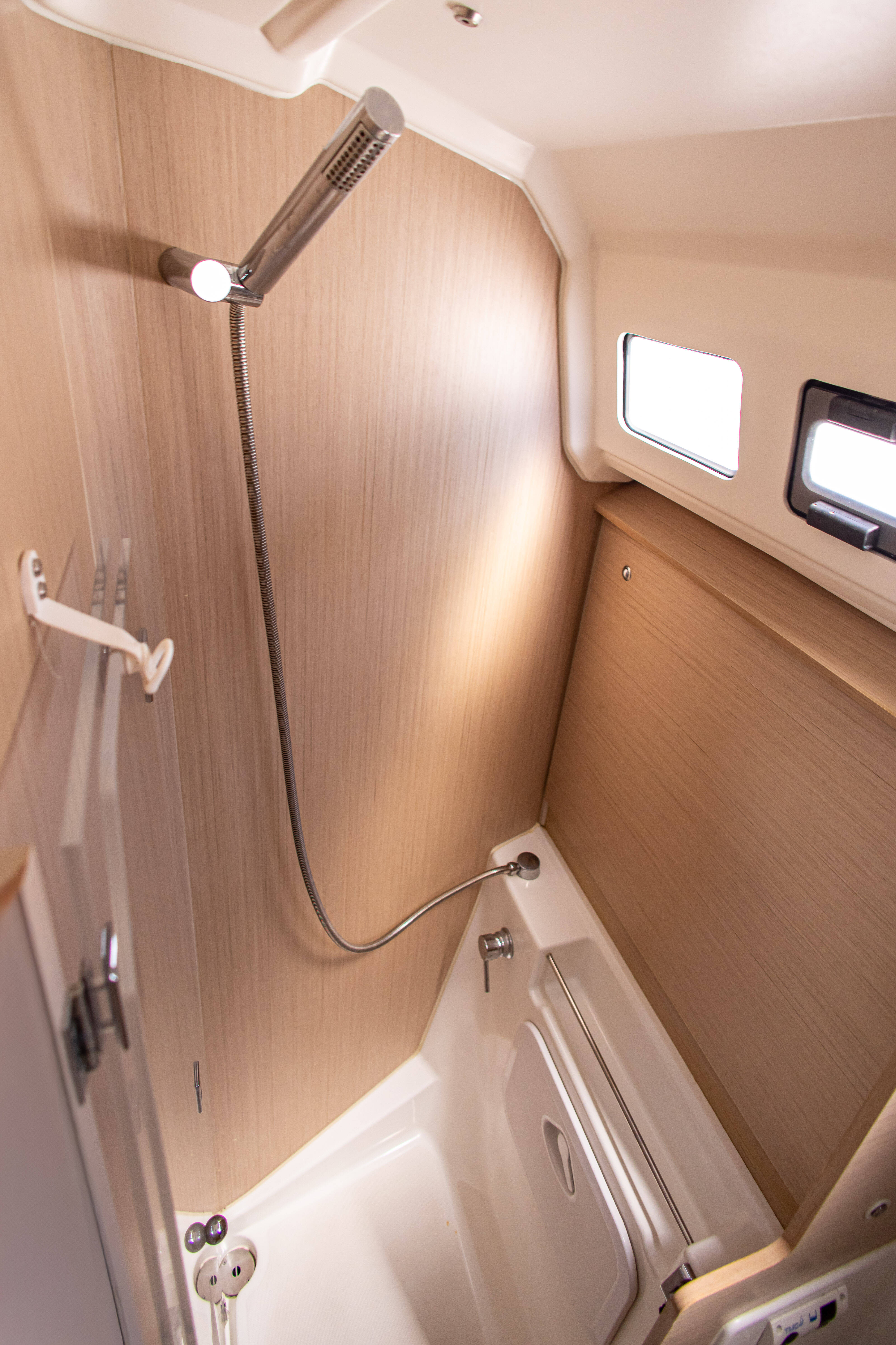 Sailing yacht Oceanis 40.1 Fots