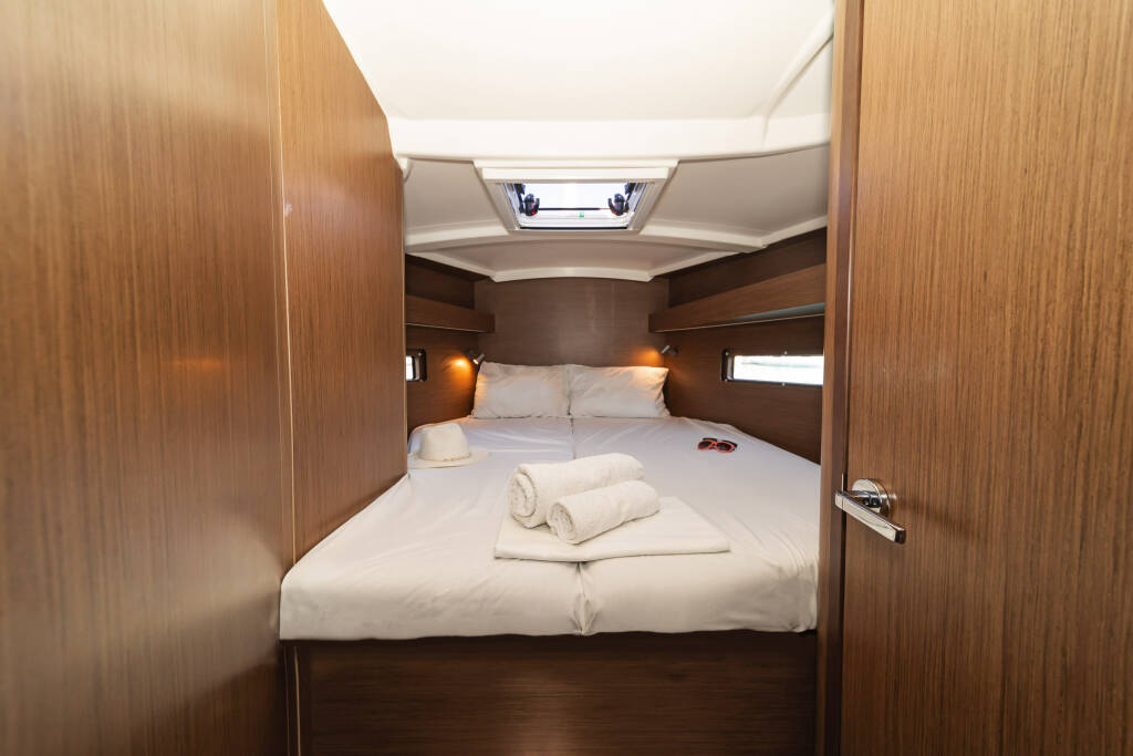 Sailing yacht Oceanis 40.1 Mojito