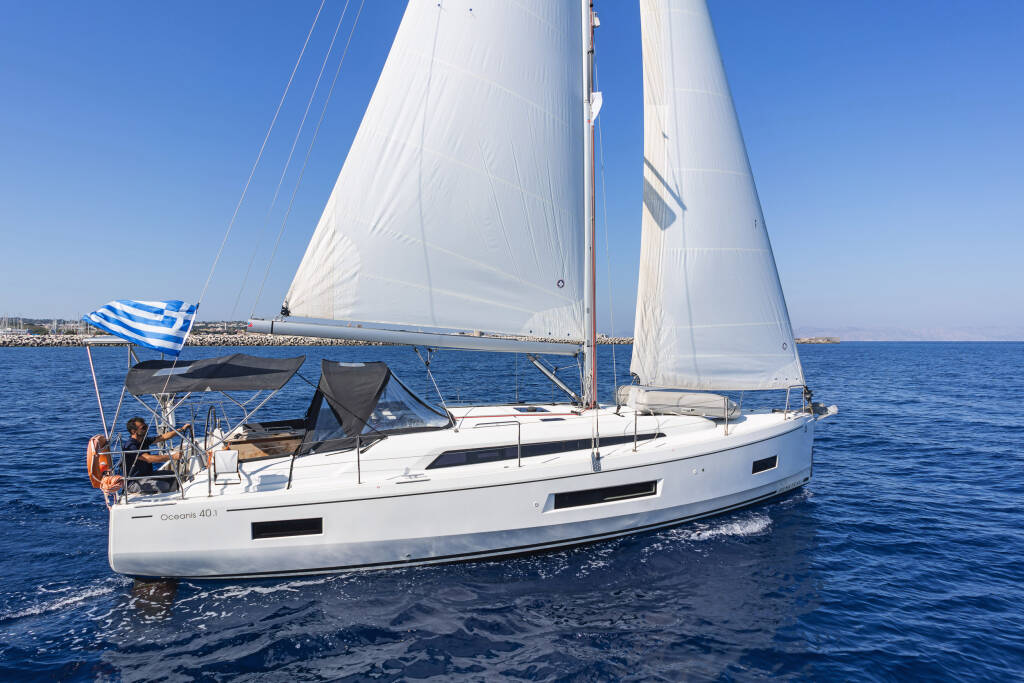 Sailing yacht Oceanis 40.1 Mojito