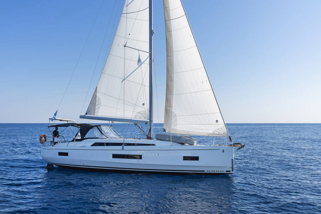 Sailing yacht Oceanis 40.1 Mojito