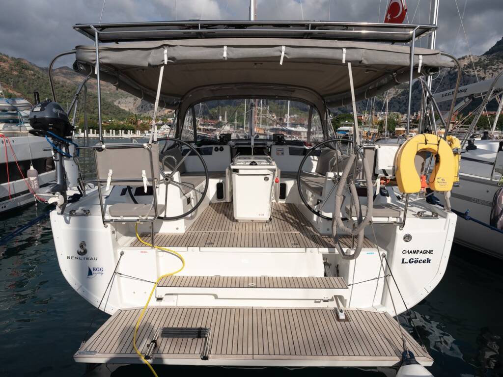 Segelyachten Oceanis 40.1 Champagne