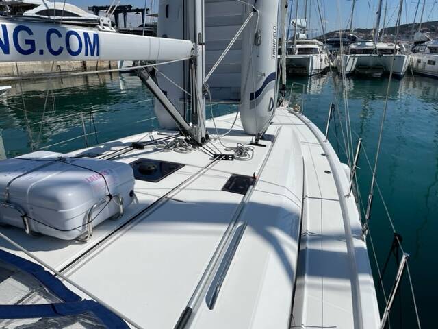 Sailing yacht Oceanis 40.1 Enjoy