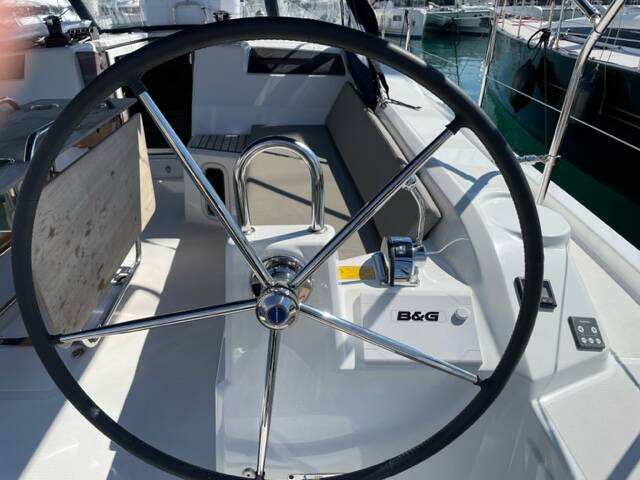 Sailing yacht Oceanis 40.1 Enjoy