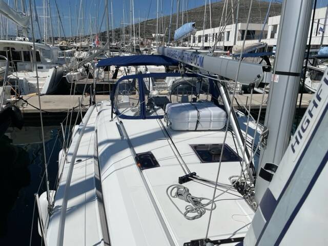 Sailing yacht Oceanis 40.1 Enjoy