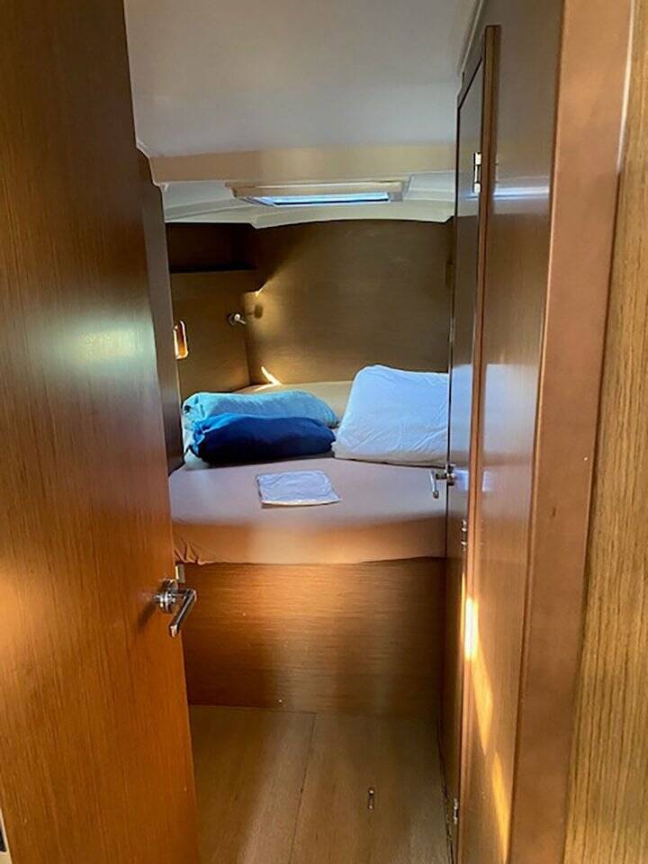 Sailing yacht Oceanis 40.1 Jean Bart III