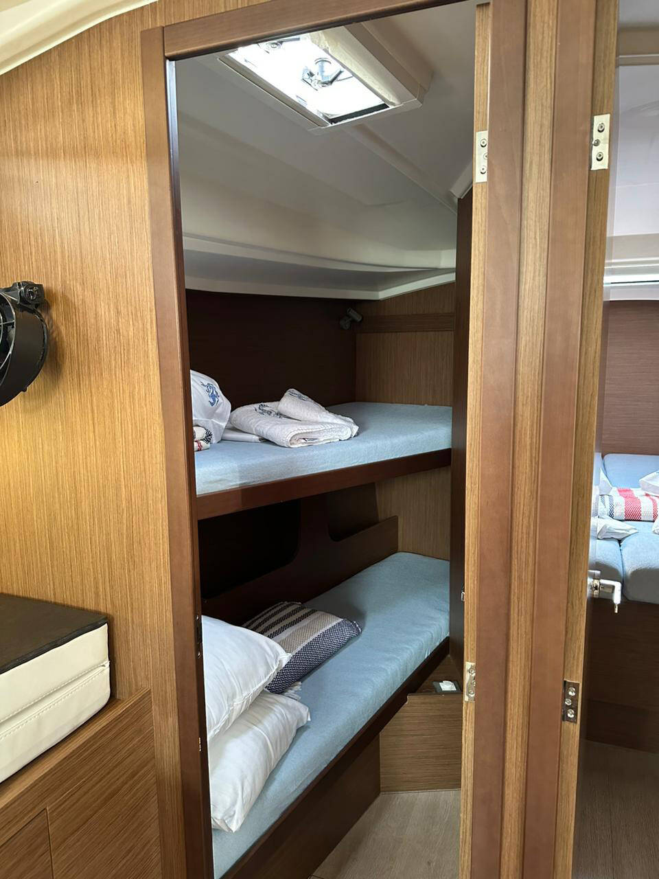 Sailing yacht Oceanis 40.1 CLASS