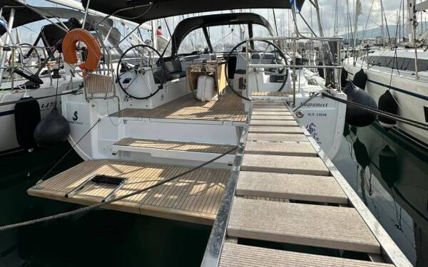 Oceanis 40.1 PRESTIGE Athens, Alimos marina