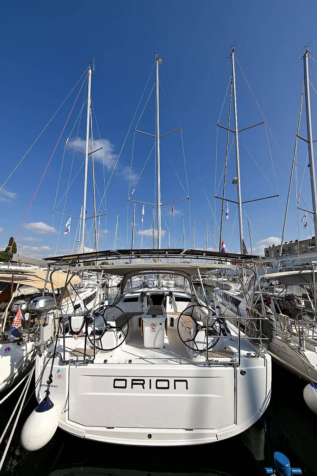 Sailing yacht Oceanis 40.1 Orion