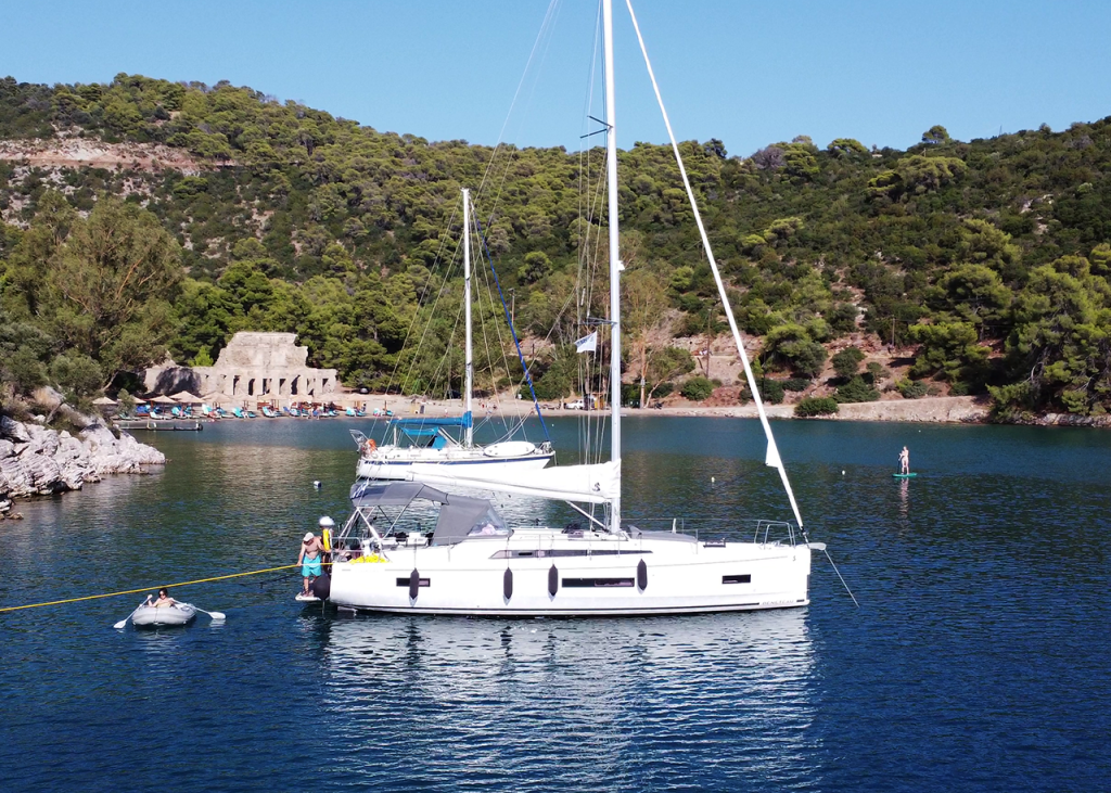 Sailing yacht Oceanis 40.1 Escape
