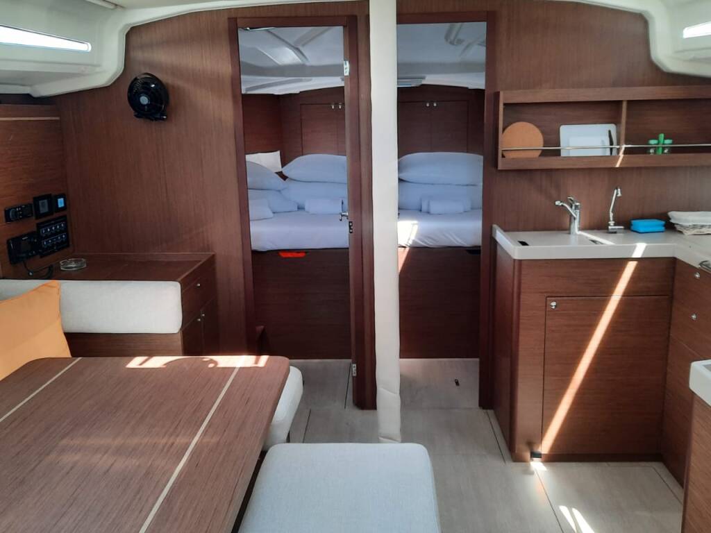 Segelyachten Oceanis 40.1 Albius