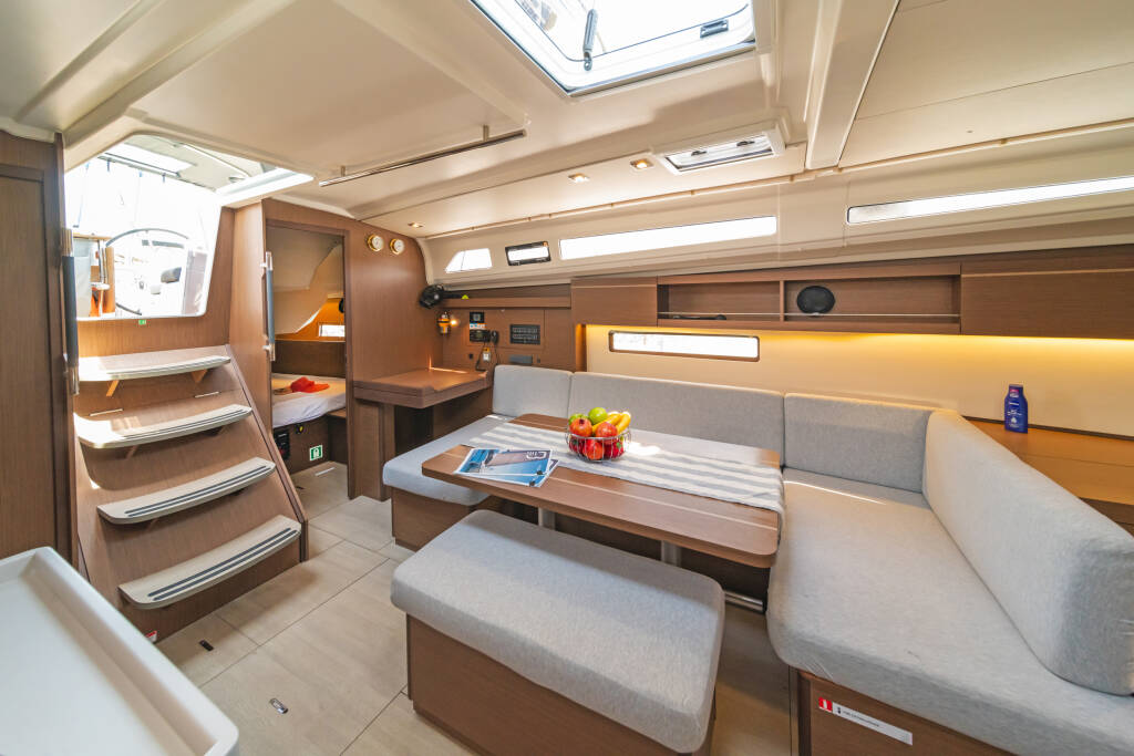 Sailing yacht Oceanis 40.1 Ariadne