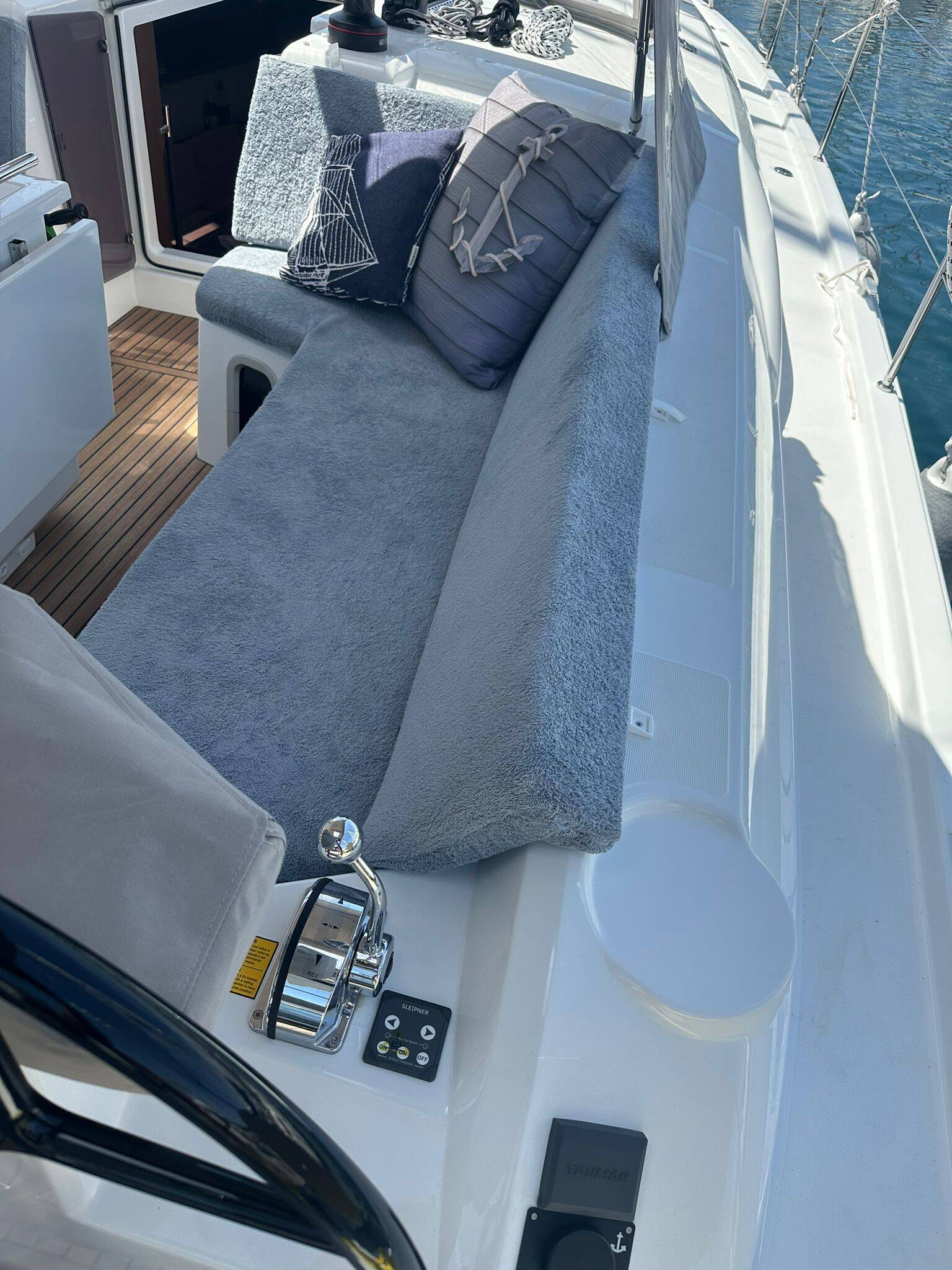 Sailing yacht Oceanis 40.1 Noi