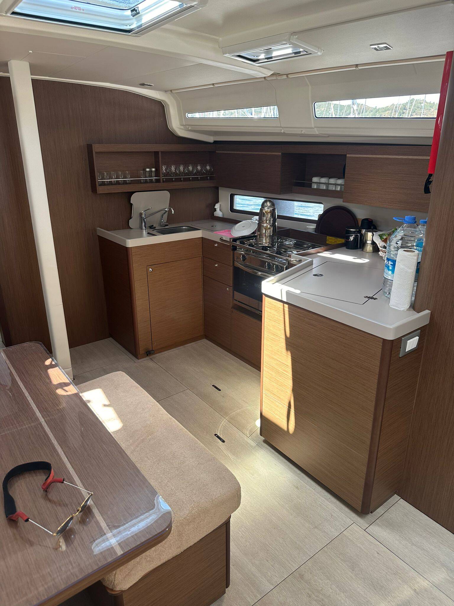 Sailing yacht Oceanis 40.1 Noi