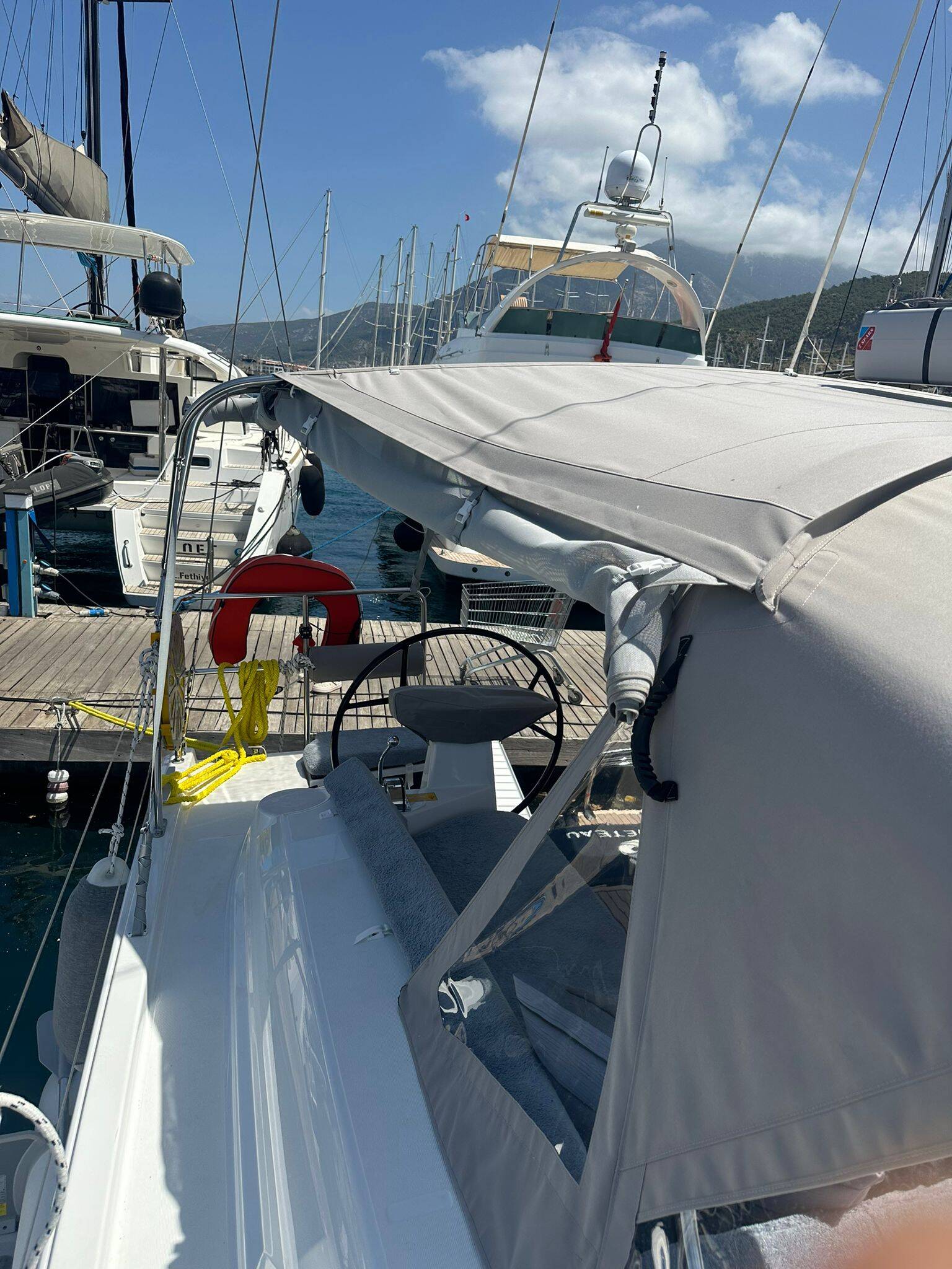 Sailing yacht Oceanis 40.1 Noi