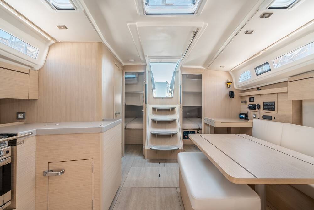 Sailing yacht Oceanis 40.1 Eleftheria