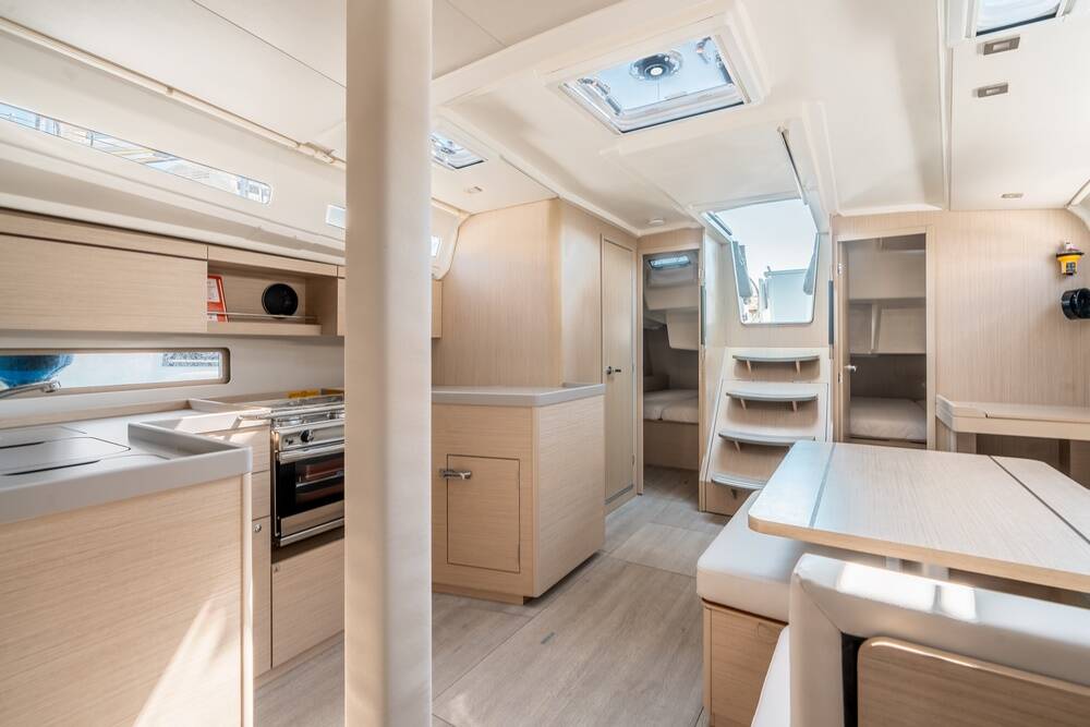 Sailing yacht Oceanis 40.1 Eleftheria