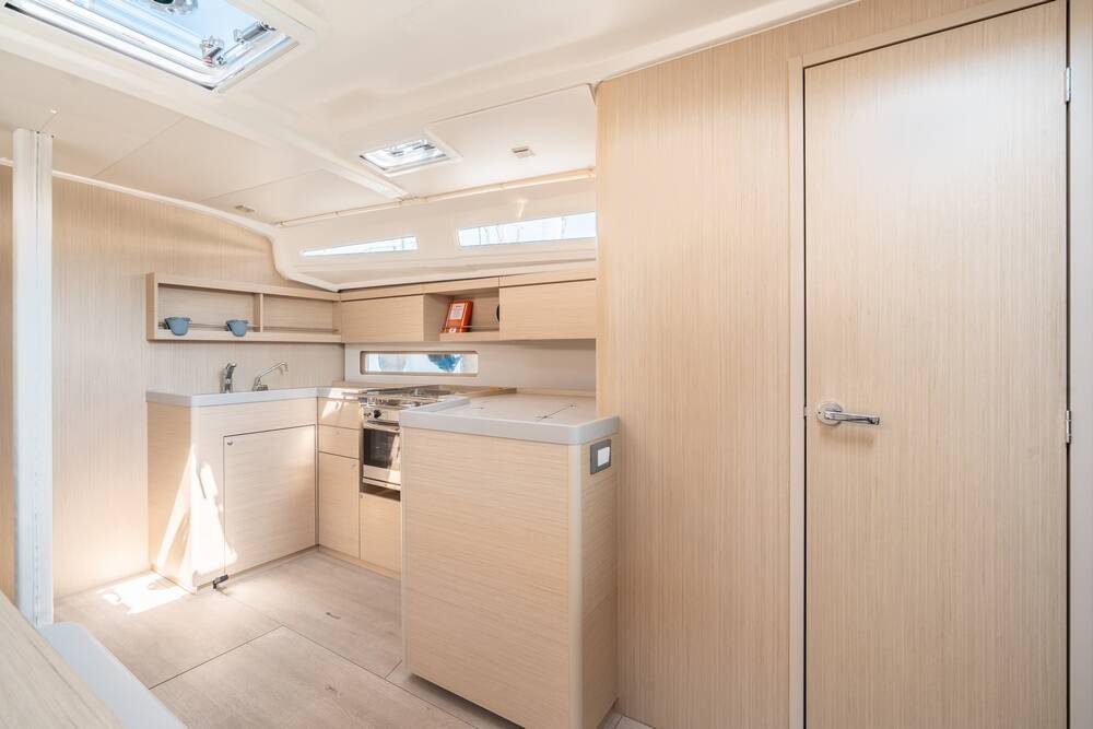 Sailing yacht Oceanis 40.1 Eleftheria