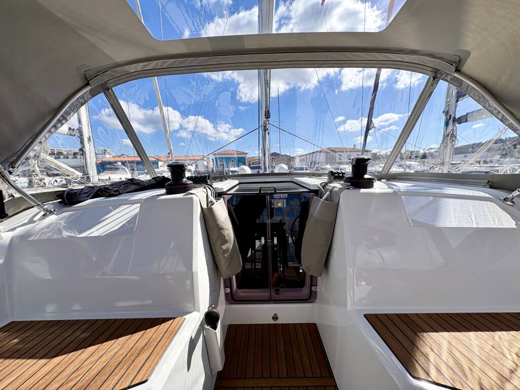 Segelyachten Oceanis 40.1 